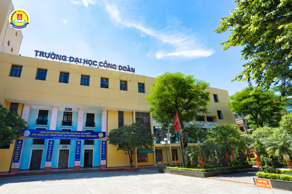 hoc-dai-hoc-tu-xa-truong-nao-tot-dhcd