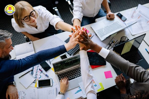 co-hoi-nghe-nghiep-cong-tac-xa-hoi