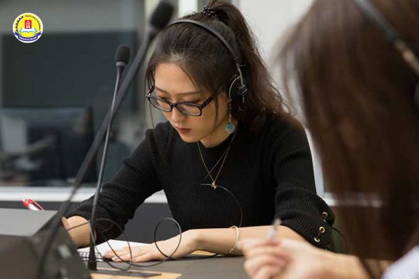 ngon-ngu-anh-lam-nghe-gi