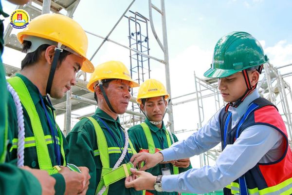 tiem-nang-nganh-an-toan-lao-dong