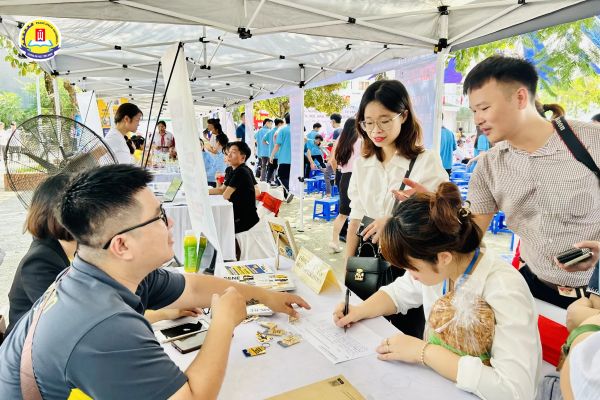 muc-luong-quan-tri-nguon-nhan-luc