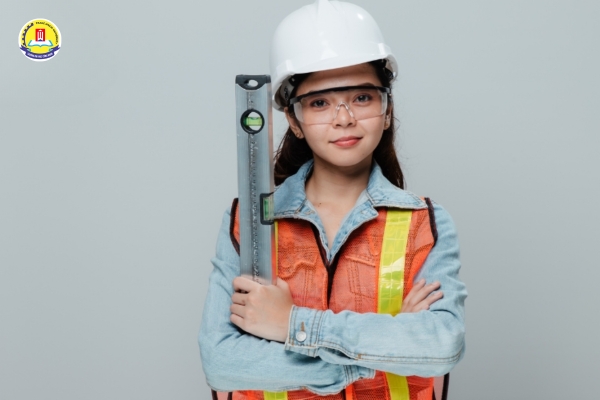 Văn bằng 2 ngành bảo hộ lao động là gì?